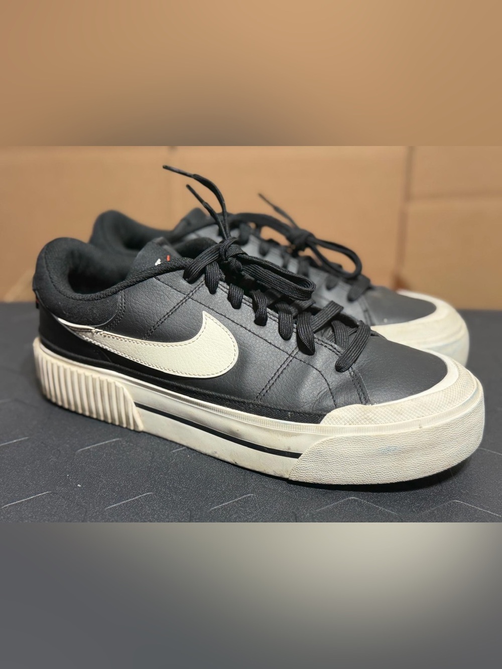 Nike Men’s Black and White Low-Top Platform Sneakers
